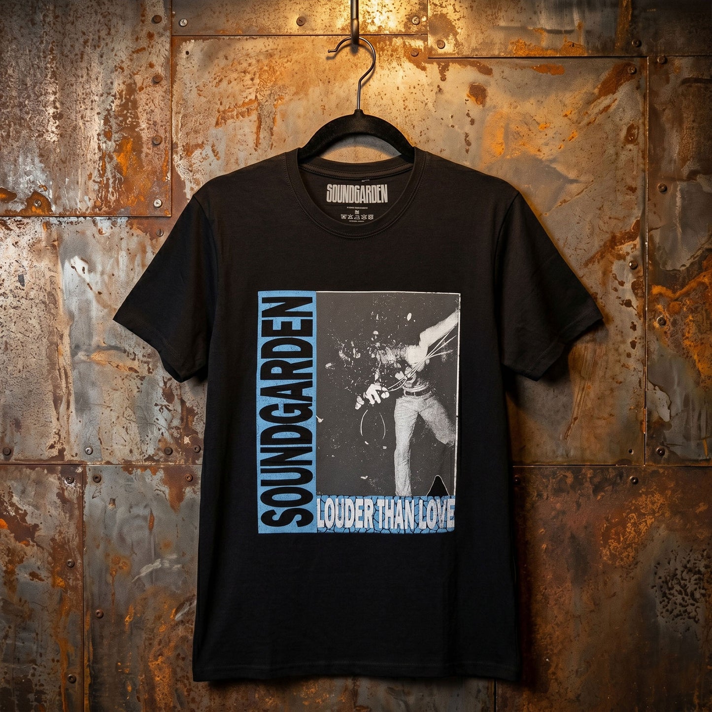 Een foto van een Soundgarden T-Shirt