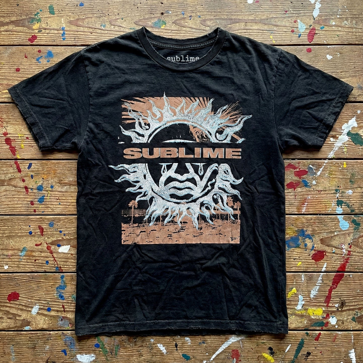 Een foto van een Sublime T-Shirt
