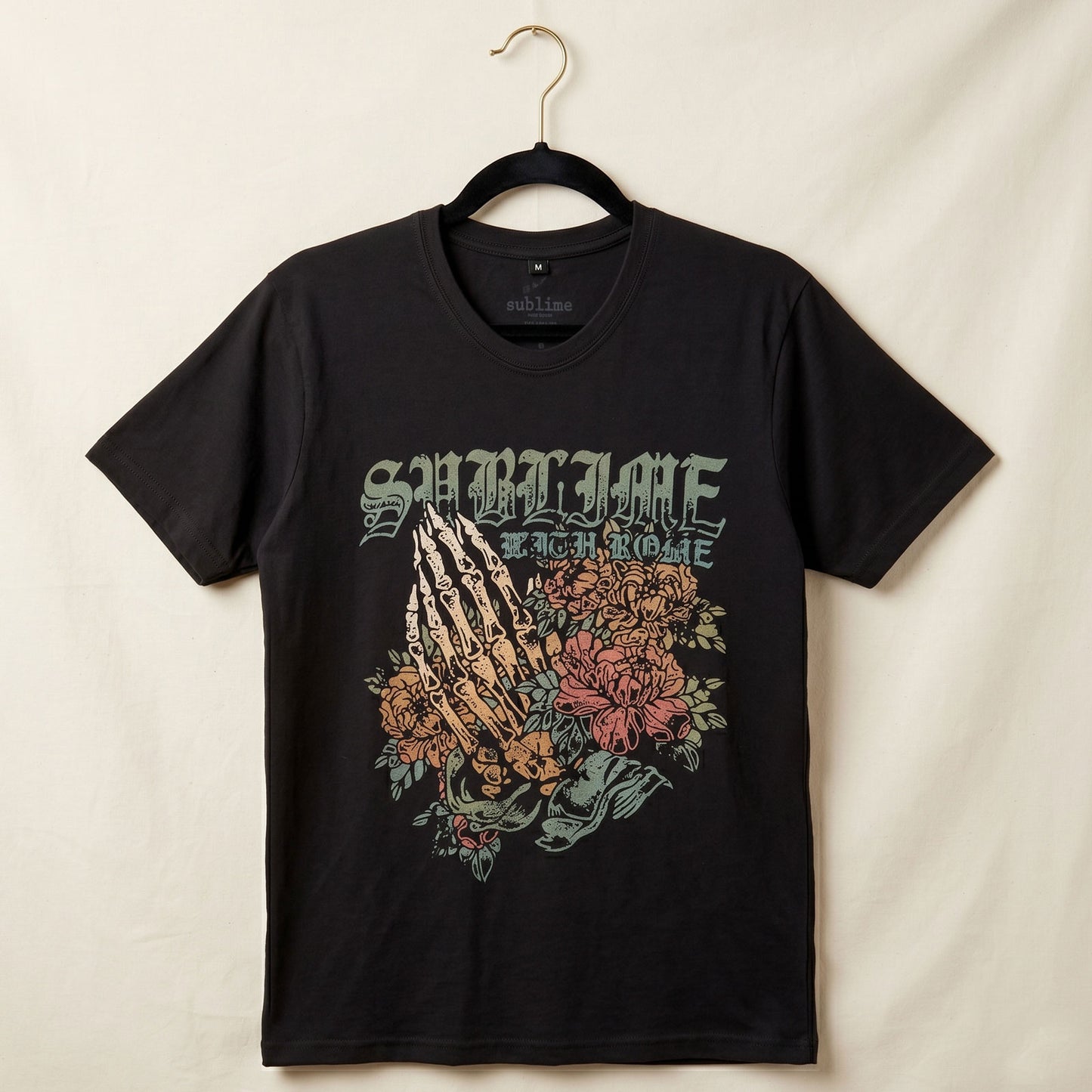 Een foto van een Sublime T-Shirt