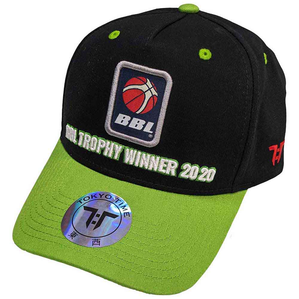 Een foto van een Tokyo Time Snapback-pet