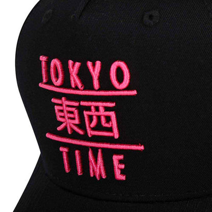 Een foto van een Tokyo Time Baseballpet