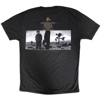Een foto van een U2 T-Shirt