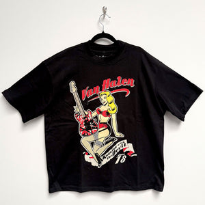 Een foto van een Van Halen T-Shirt