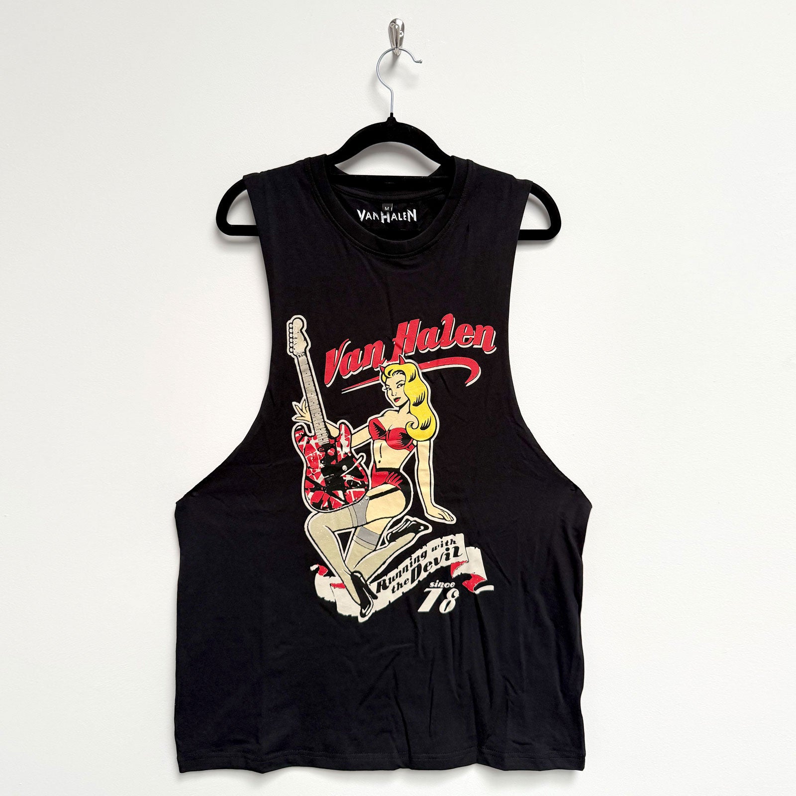 Een foto van een Van Halen T-Shirt